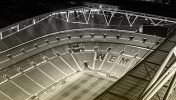 Wembley Stadium using LiveChat app - case study