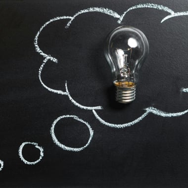 30 Live Chat Tips and Tricks to Improve Customer Satisfaction